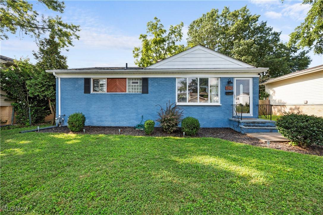 Parma, OH 44134,2575 Marda DR