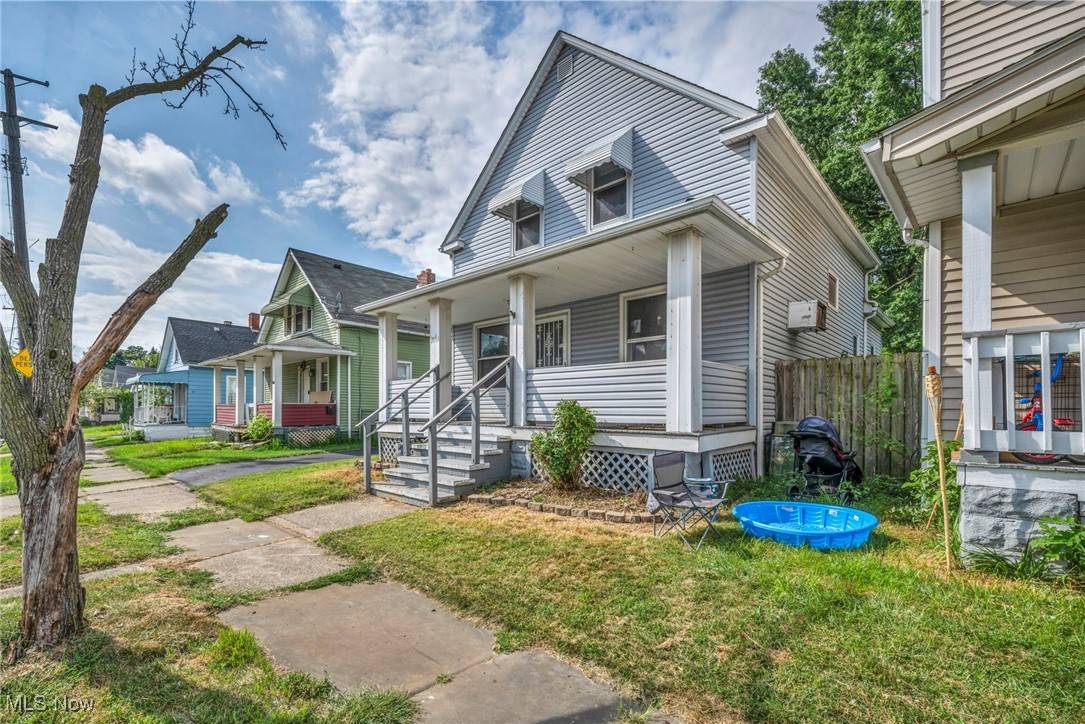 Cleveland, OH 44102,7114 Brinsmade AVE