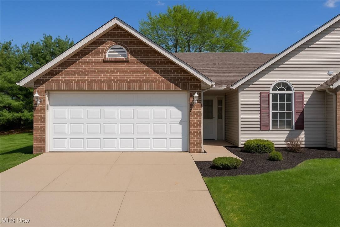 Canton, OH 44710,1402 Channonbrook ST SW