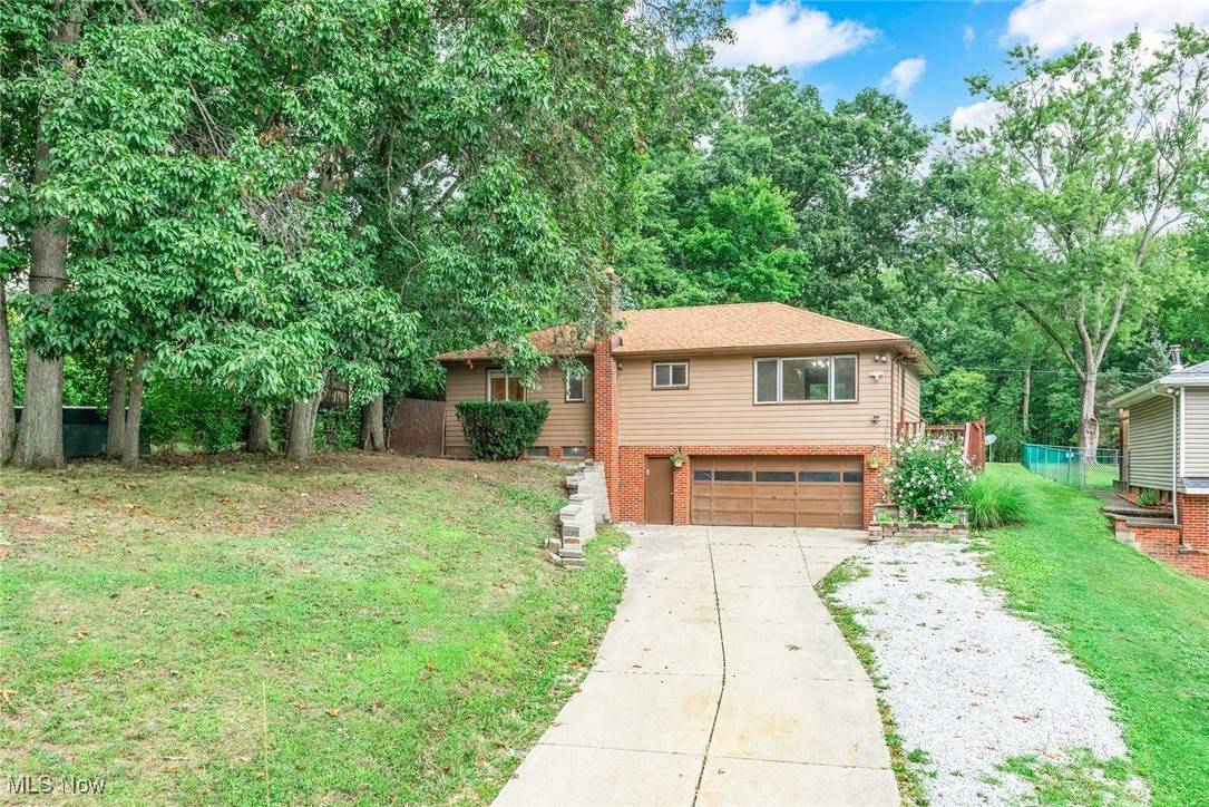 Maple Heights, OH 44137,14579 Schreiber RD