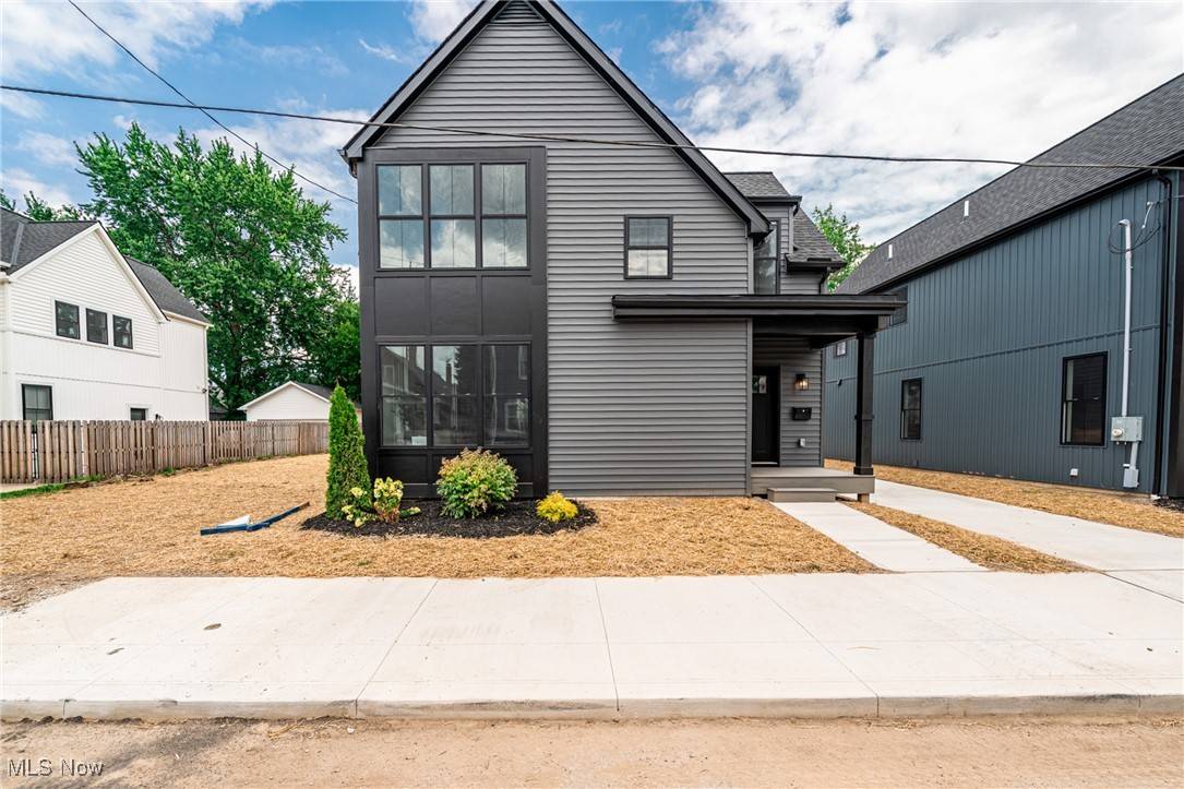 Cleveland, OH 44109,3133 W 17th ST