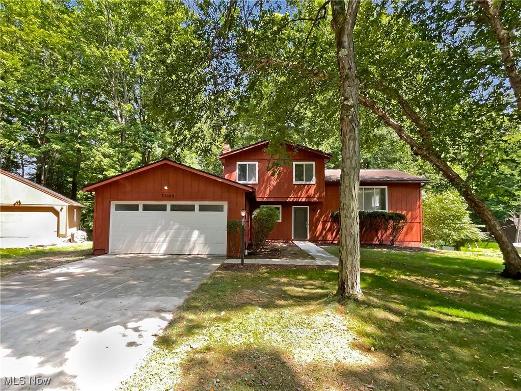 Twinsburg, OH 44087,10465 Woodchuck CT