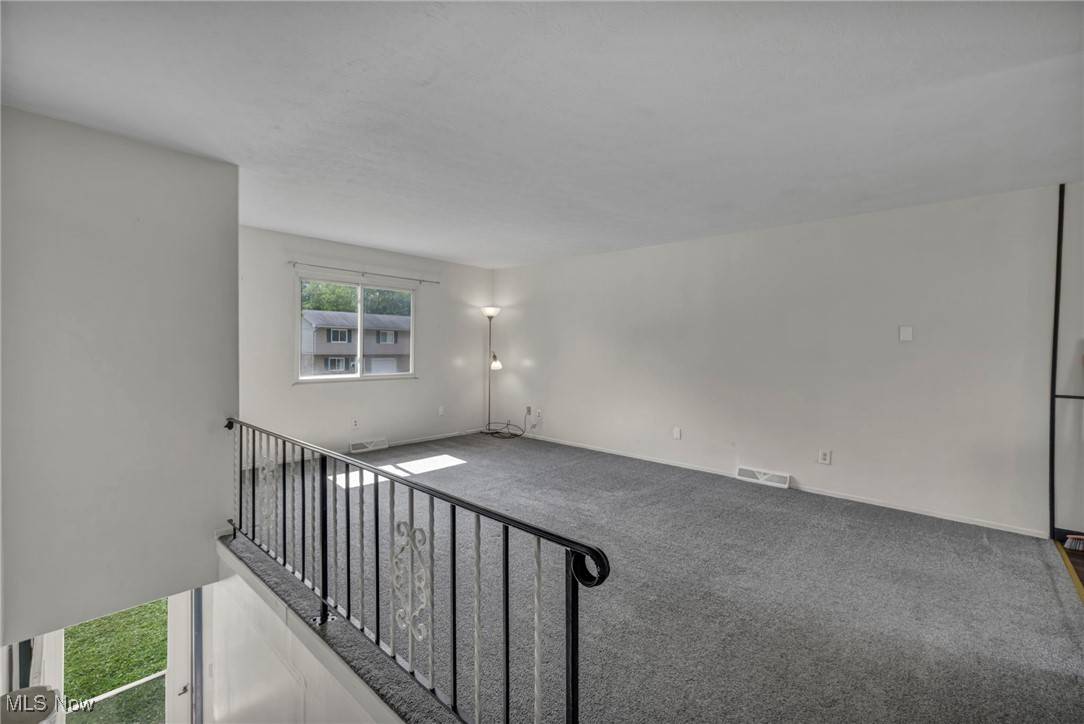 Stow, OH 44224,4697 Maple Spur DR