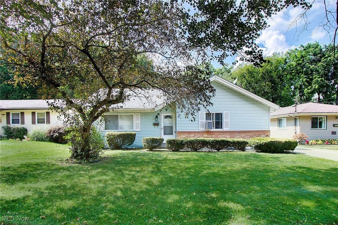 Akron, OH 44313,1526 Hilton DR