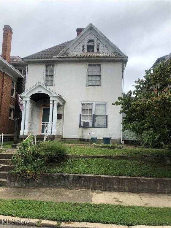 Parkersburg, WV 26101,1717 Avery ST