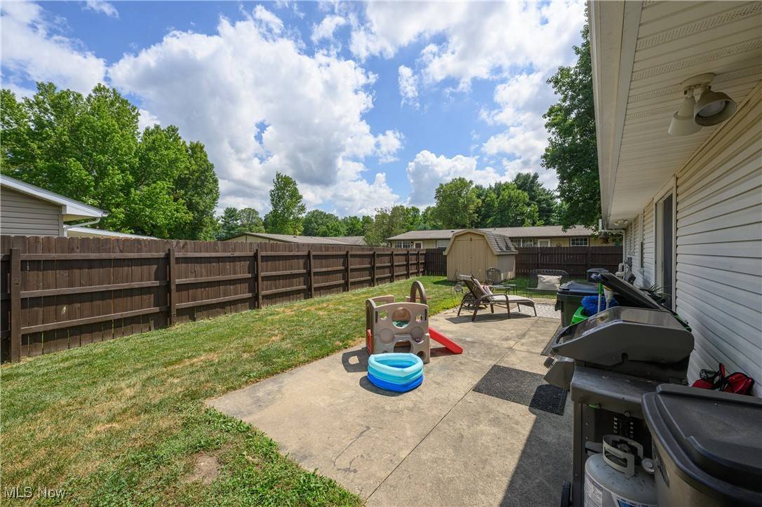 Dover, OH 44622,2533 Tremont ST