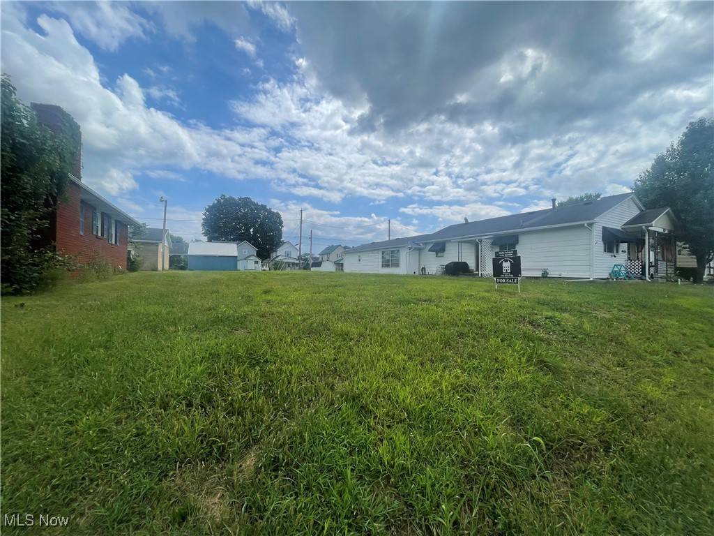 Newcomerstown, OH 43832,429 Spaulding AVE
