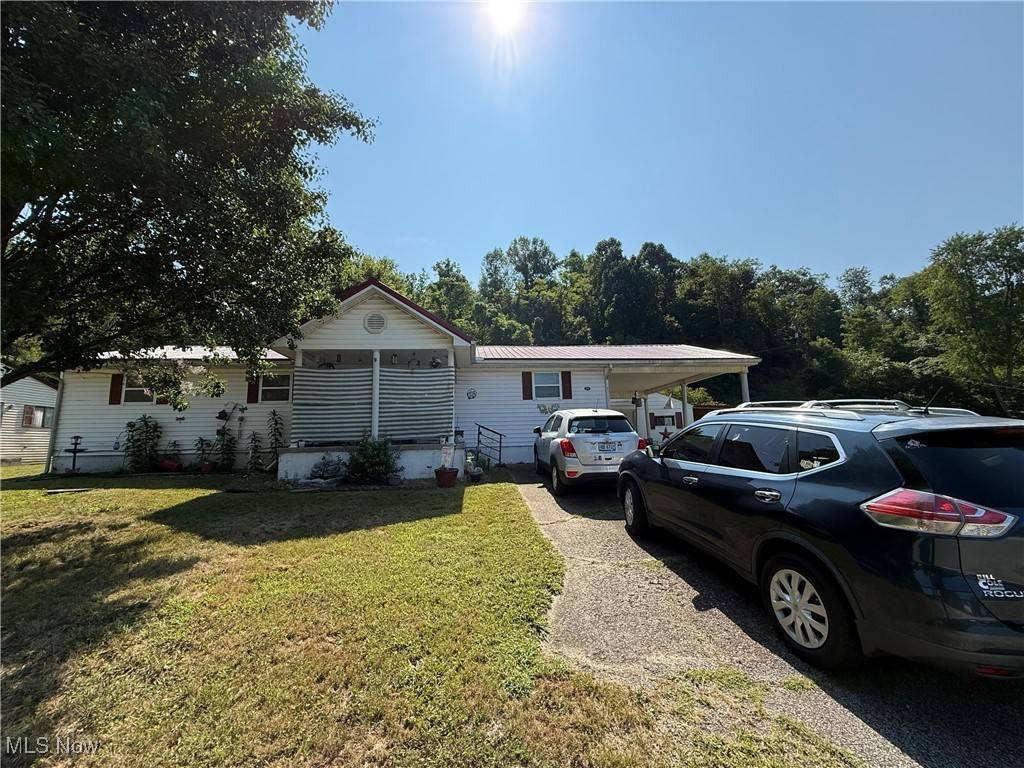 Chesapeake, OH 45619,142 Township Road 1156