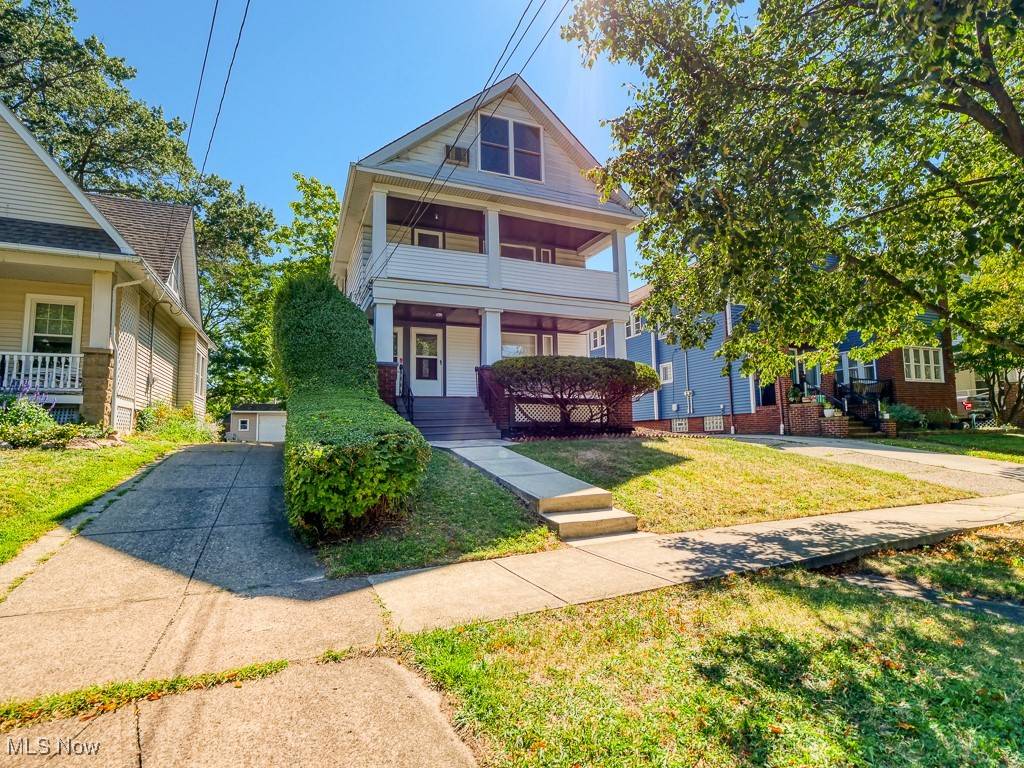 Lakewood, OH 44107,1271 Edwards AVE