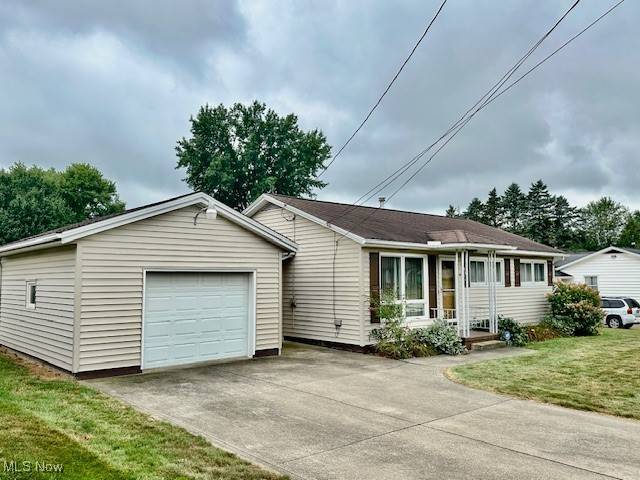 Massillon, OH 44647,1815 Carlene AVE SW