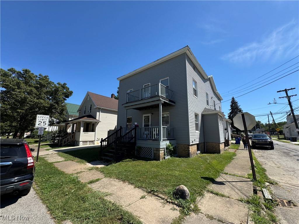 Cleveland, OH 44109,2915 Roanoke AVE