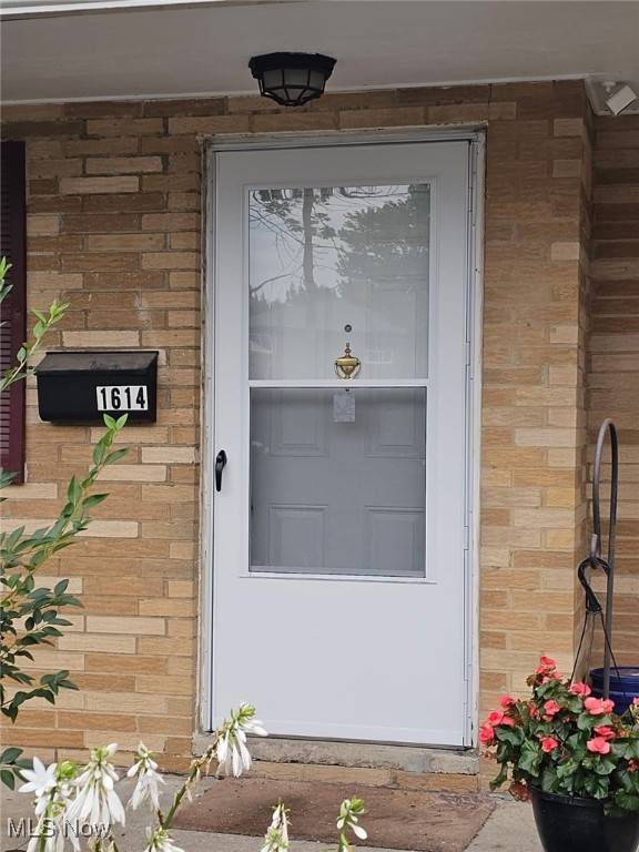 Wickliffe, OH 44092,1614 Lee Terrace DR