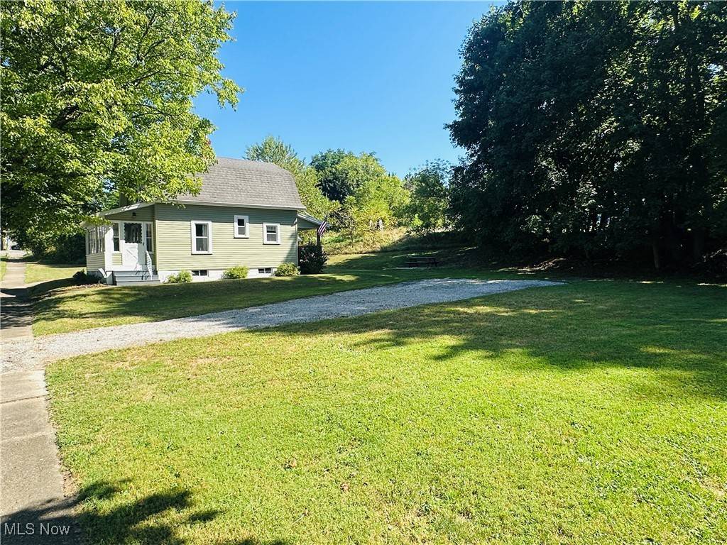 Loudonville, OH 44842,410 N Spring ST