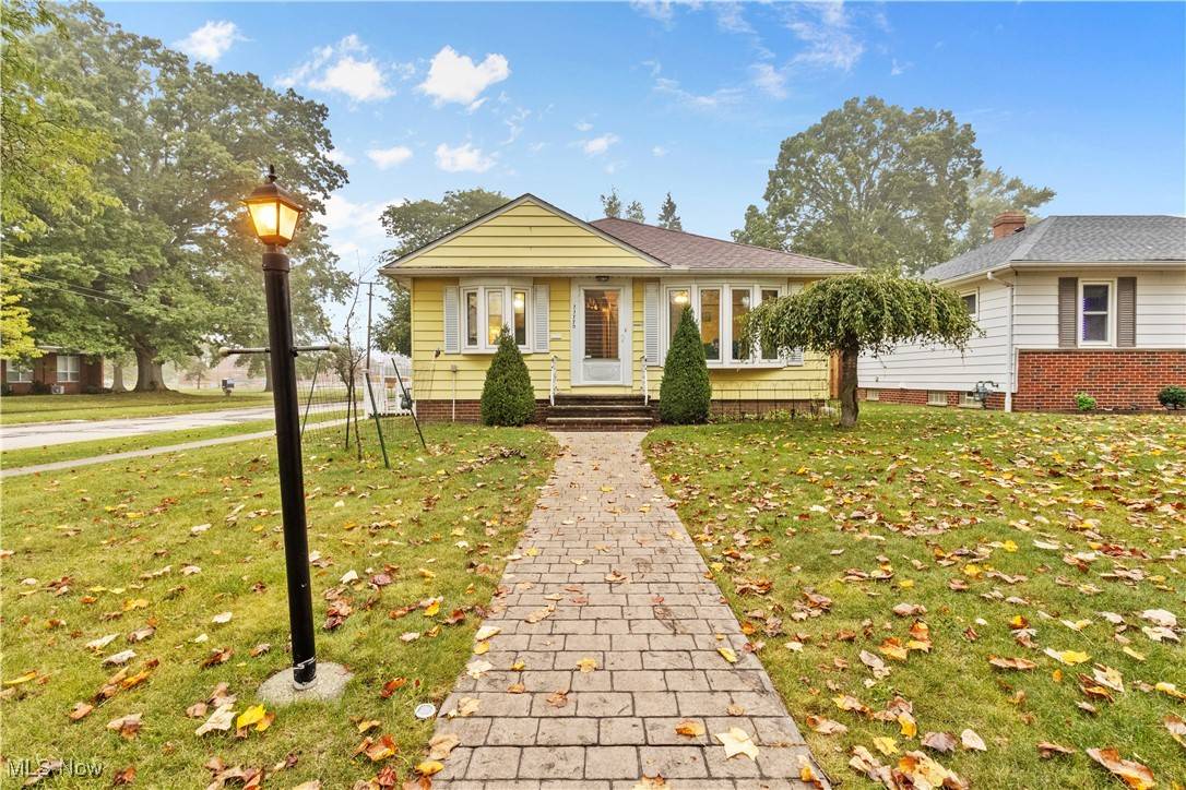 Parma Heights, OH 44130,11770 Barrington BLVD