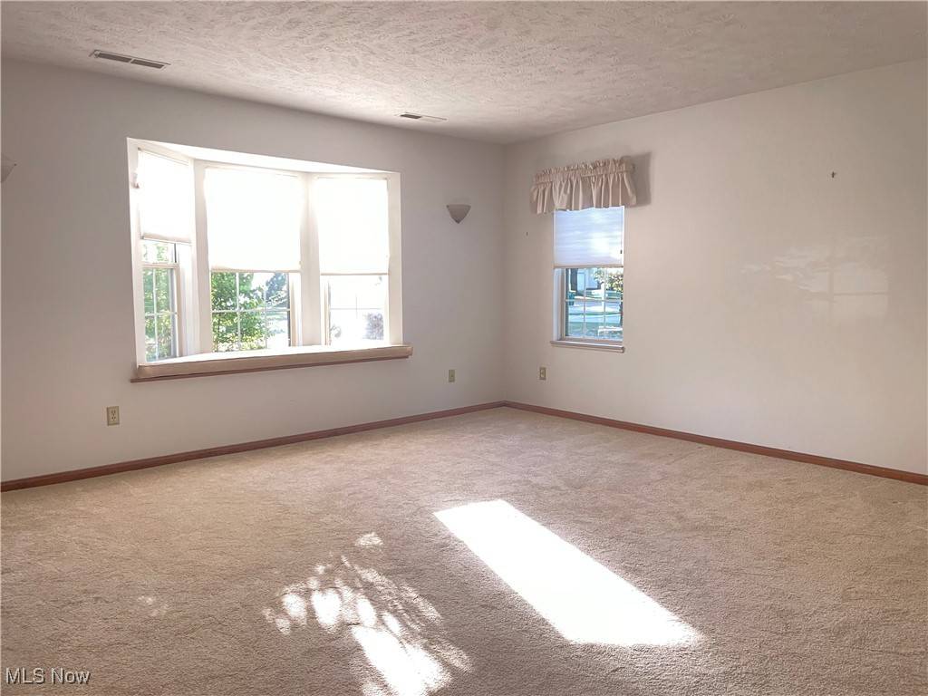 Mentor, OH 44060,7710 Bar Harbour LN