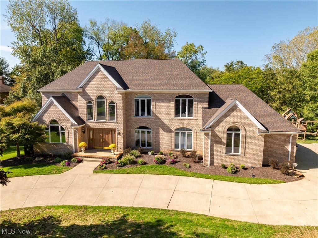 Canton, OH 44718,6843 Chillingsworth CIR NW