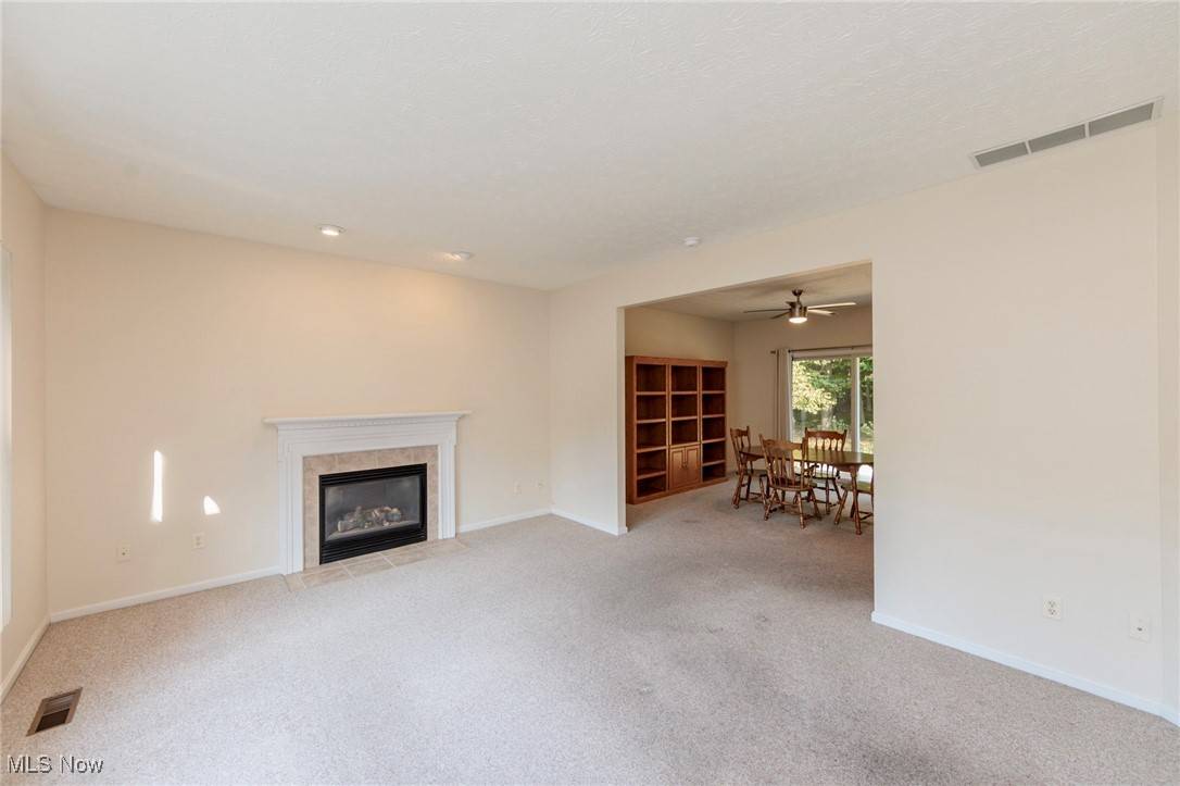 Vermilion, OH 44089,3954 Hilltop DR