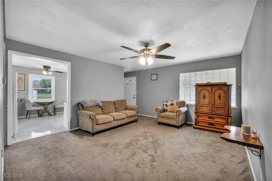 Cleveland, OH 44135,4046 W 143rd ST