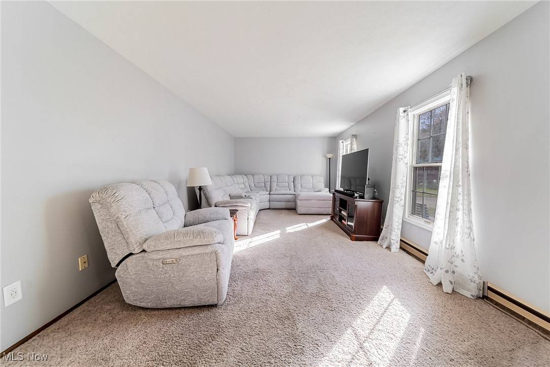 Avon Lake, OH 44012,223 Parsons DR