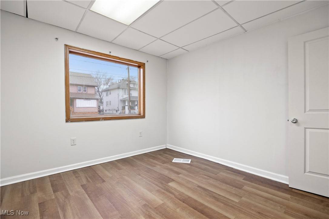 Lorain, OH 44052,1063 W 21st ST #Lower