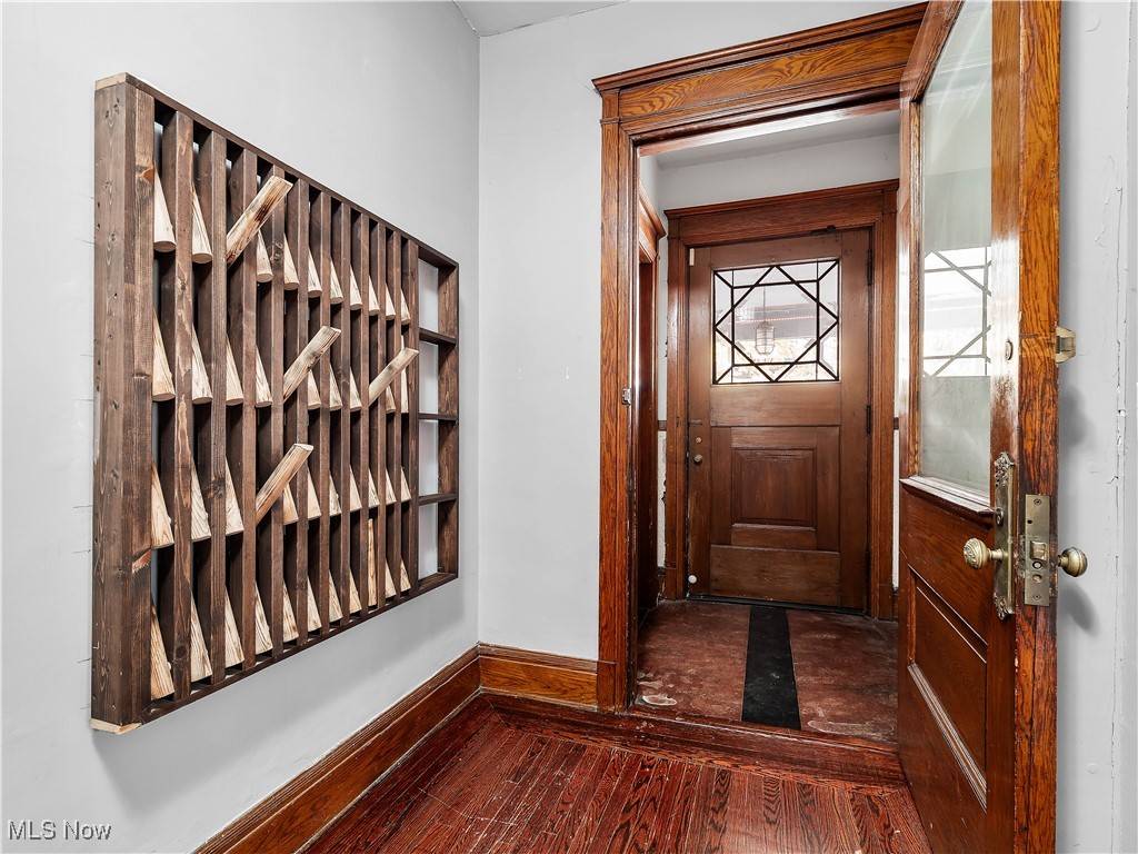 Cleveland, OH 44102,6110 W Clinton AVE