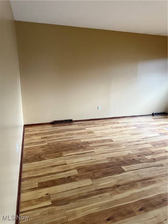 Cleveland, OH 44111,15809 Montrose AVE