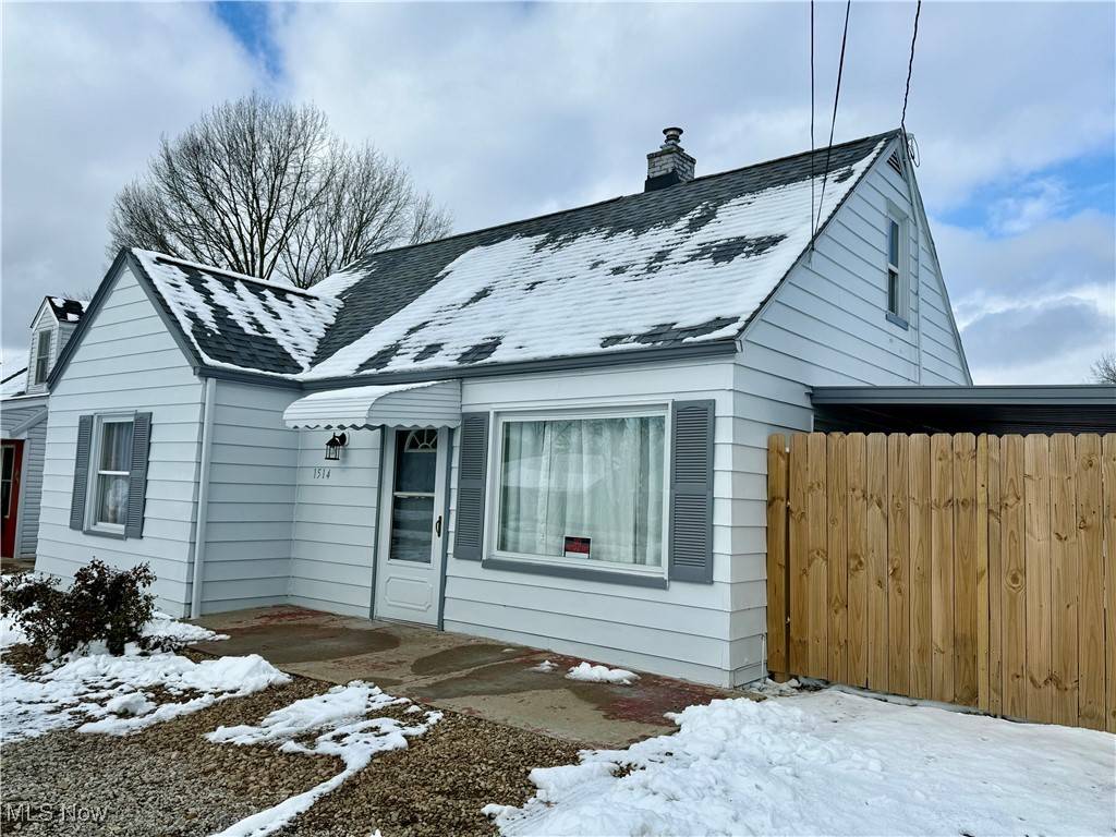 Youngstown, OH 44514,1514 Thalia AVE