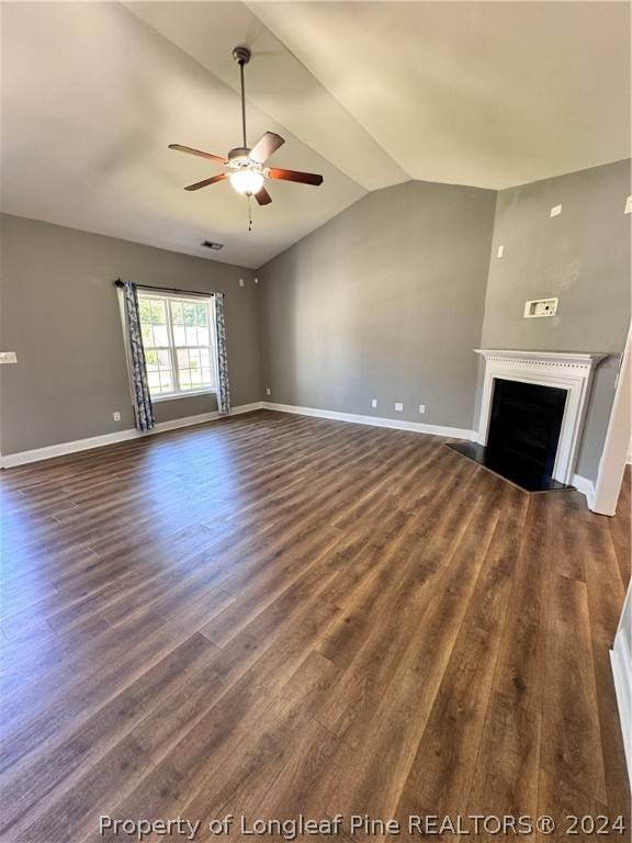 Raeford, NC 28376,272 Triple Crown DR