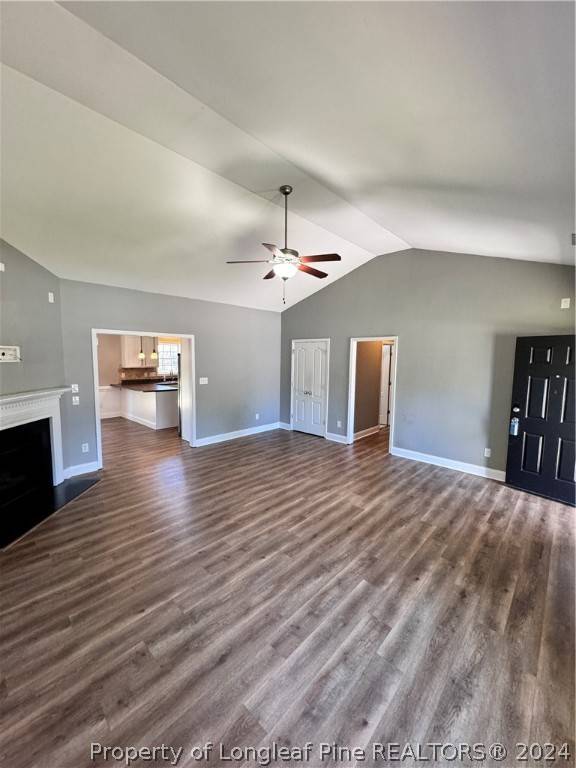Raeford, NC 28376,272 Triple Crown DR