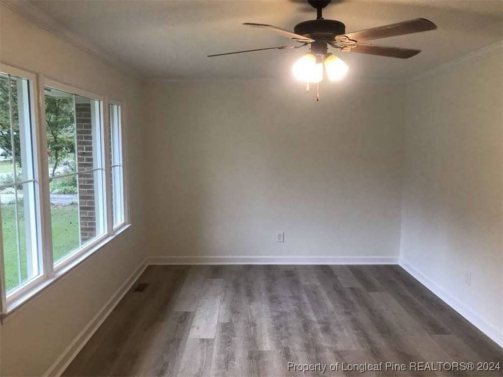 Bladenboro, NC 28320,107 W Poplar ST