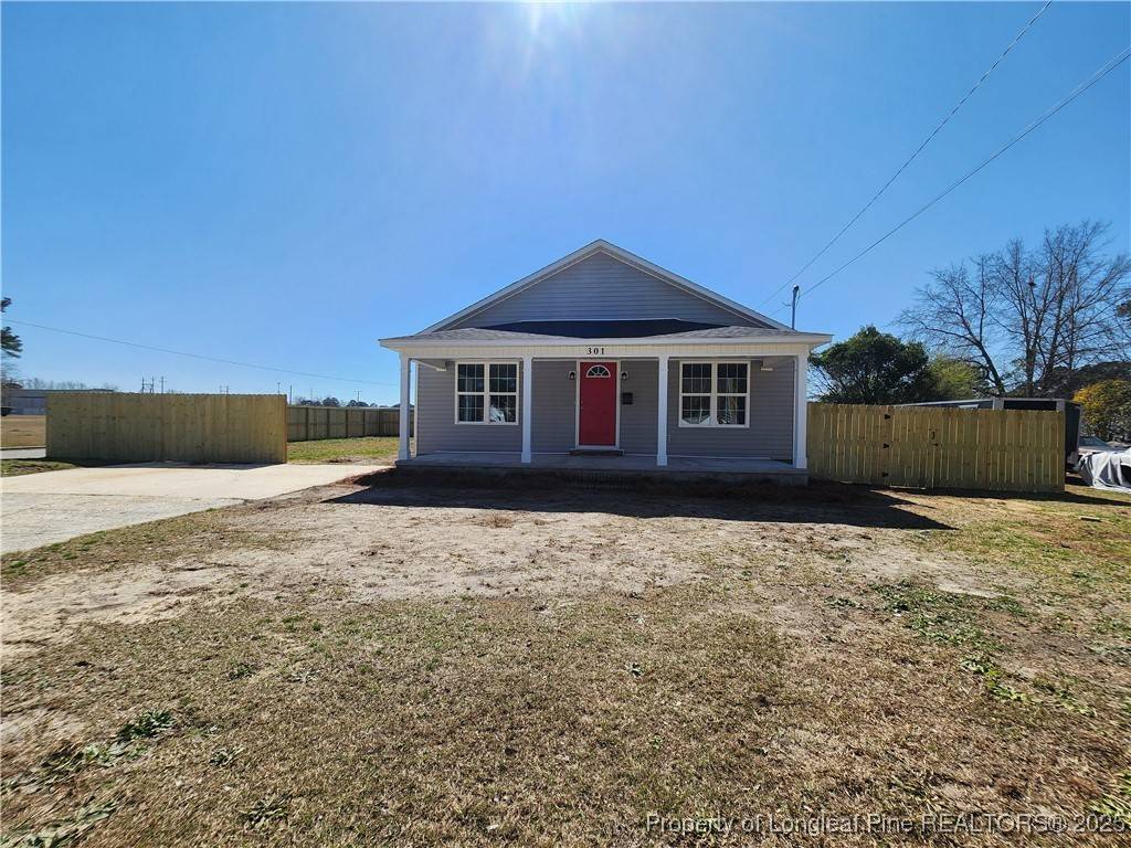 Dunn, NC 28334,301 W Duke ST