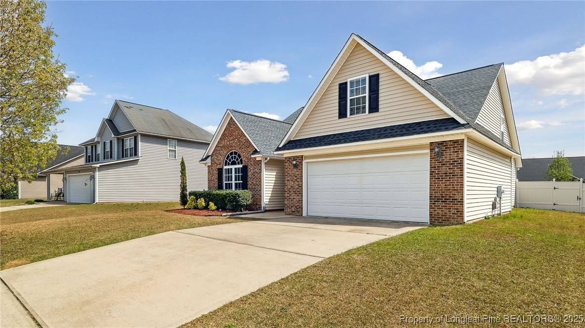 Raeford, NC 28376,321 Saint George DR