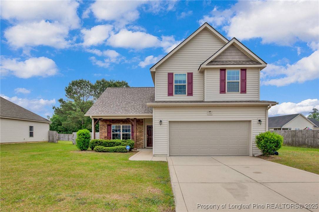 Raeford, NC 28376,154 Lumber ST