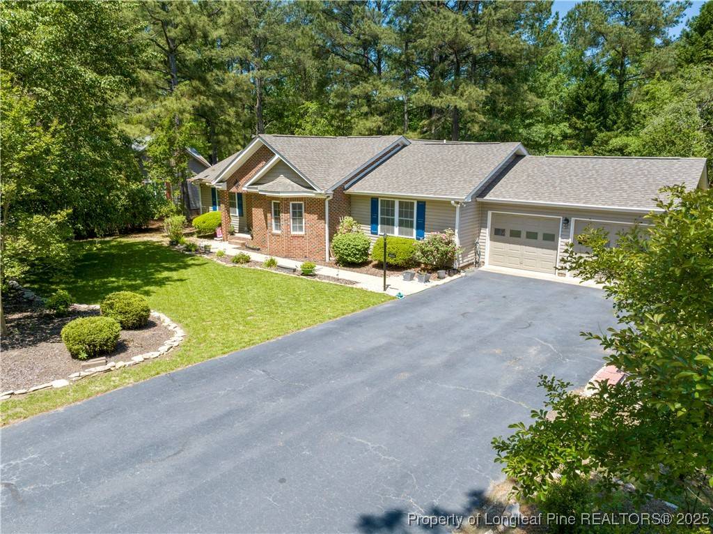 Sanford, NC 27332,6044 Saint Andrews DR