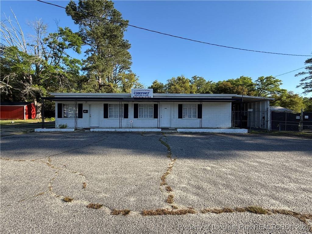 Raeford, NC 28376,109 Cumberland AVE