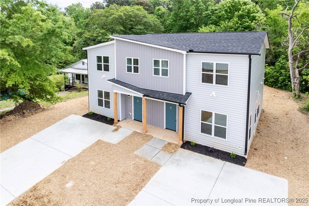 Dunn, NC 28334,1047 |1049 E Harnett ST