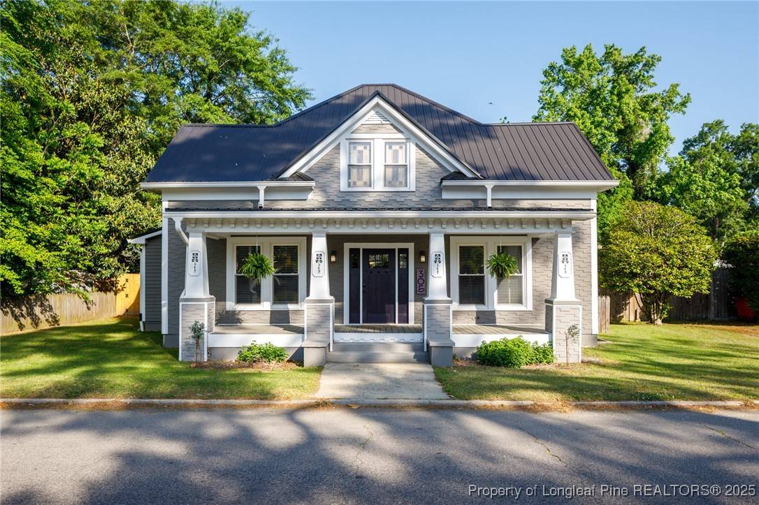 Parkton, NC 28371,305 N Fayetteville ST