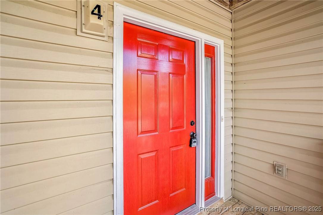Fayetteville, NC 28311,300 BUBBLE CREEK CT #4