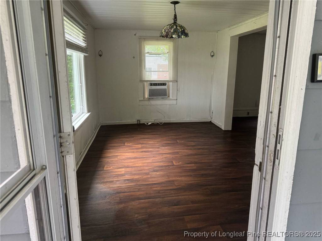 Rowland, NC 28383,307 S cedar ST