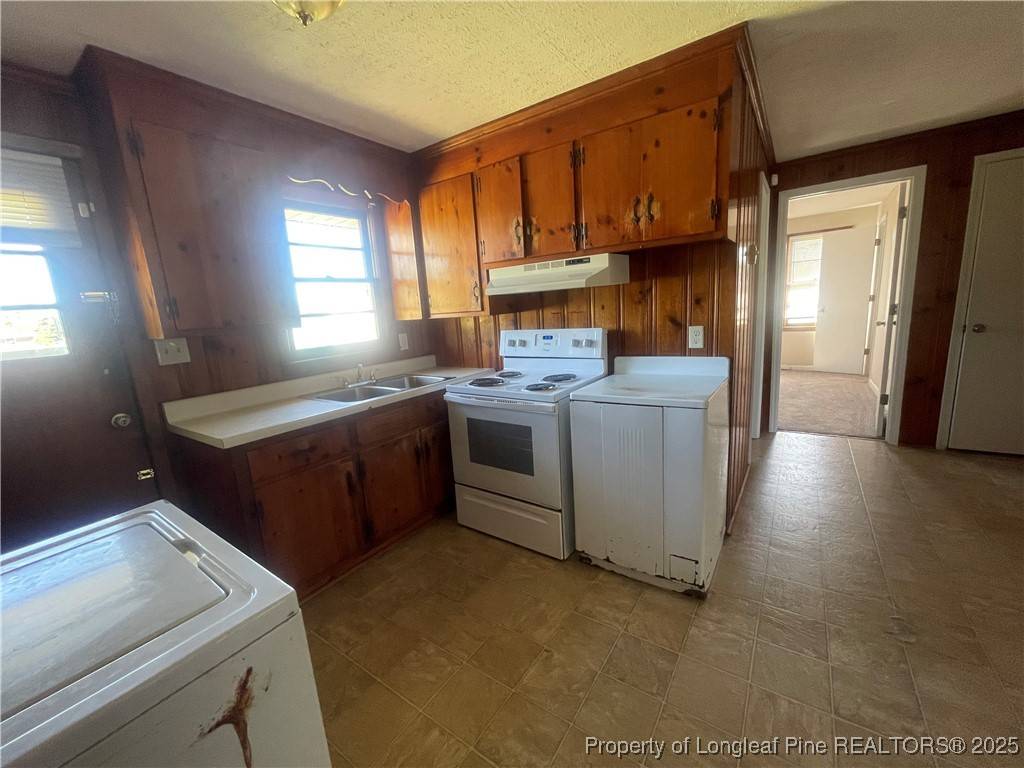 Fayetteville, NC 28311,1624 Eureka AVE