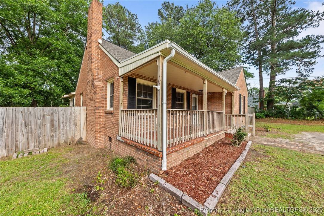 Raeford, NC 28376,212 N Roberts ST