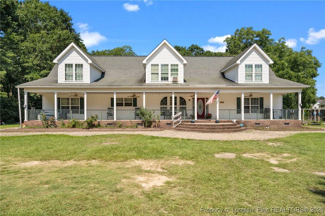 Raeford, NC 28376,734 Club Pond RD