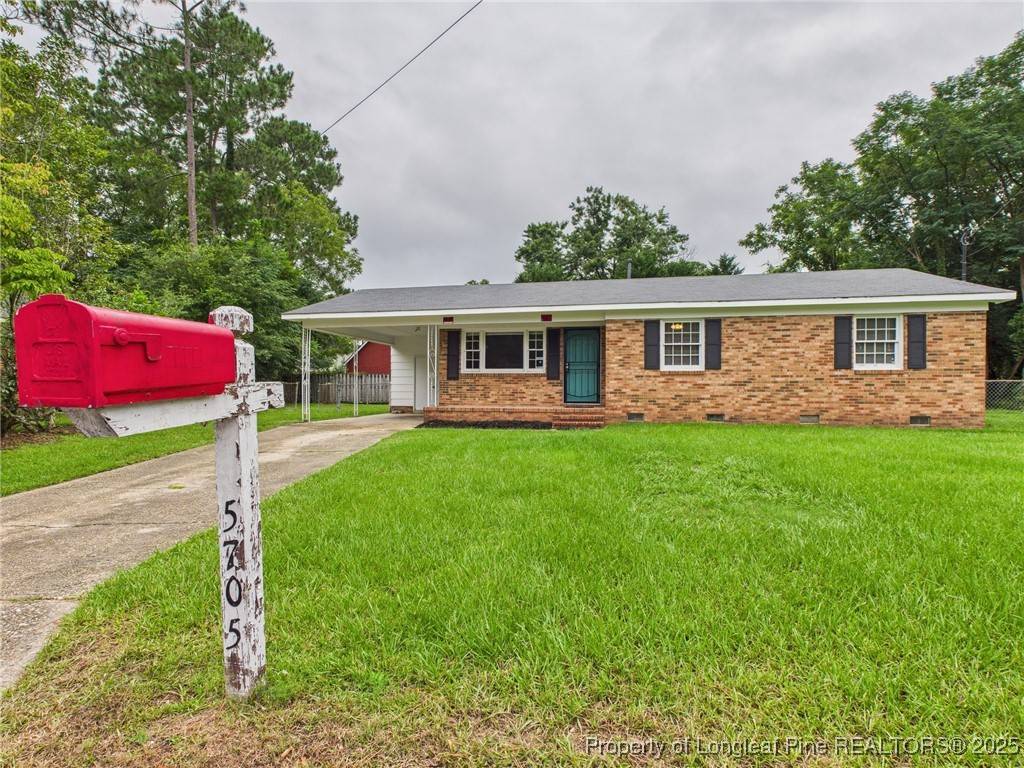 Fayetteville, NC 28303,5705 Yellowstone CT