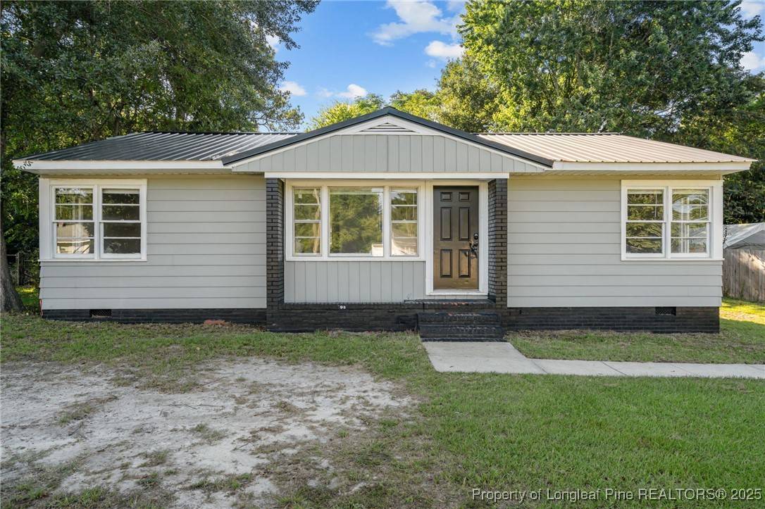 Fayetteville, NC 28304,821 Sandalwood DR