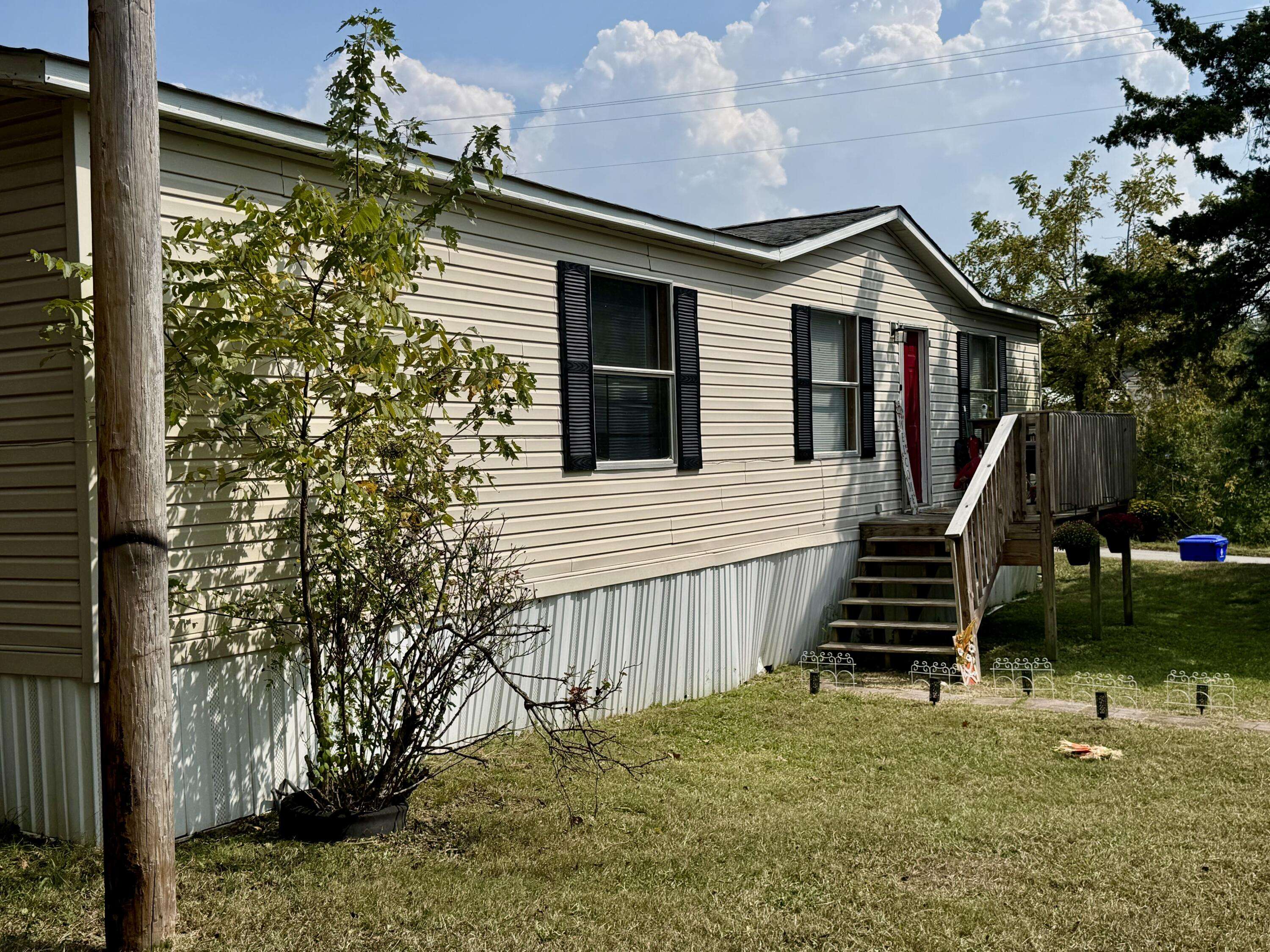 Harriman, TN 37748,147 Mayberry ST