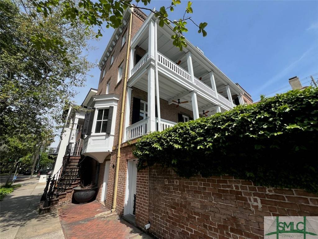 Savannah, GA 31401,116 E Oglethorpe AVE