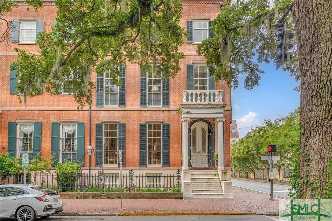 Savannah, GA 31401,101 E Oglethorpe AVE
