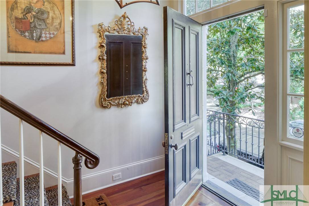 Savannah, GA 31401,3 E Macon ST