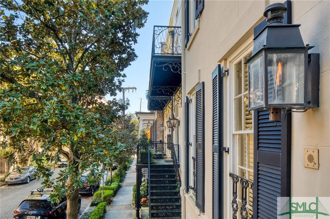 Savannah, GA 31401,3 E Macon ST