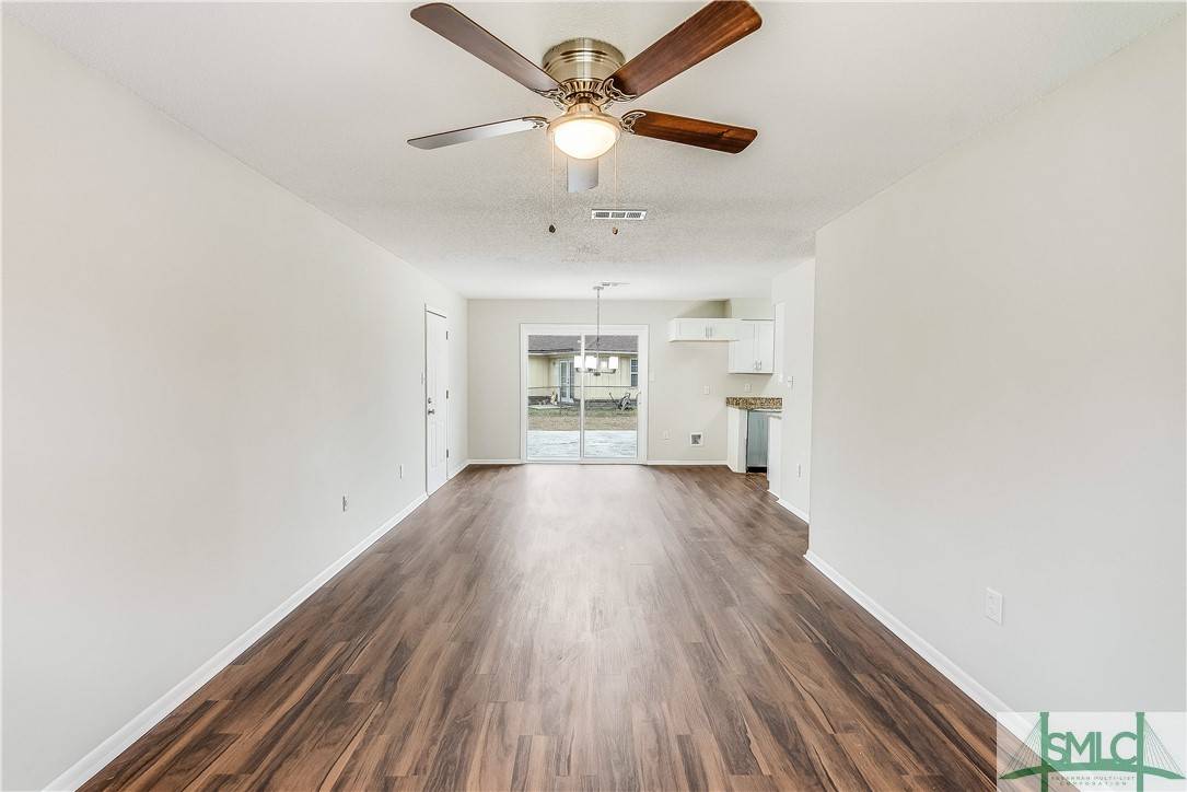 Savannah, GA 31406,6977 Damascus RD